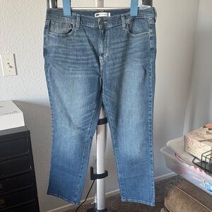 Women’s Levi’s Blue Jeans